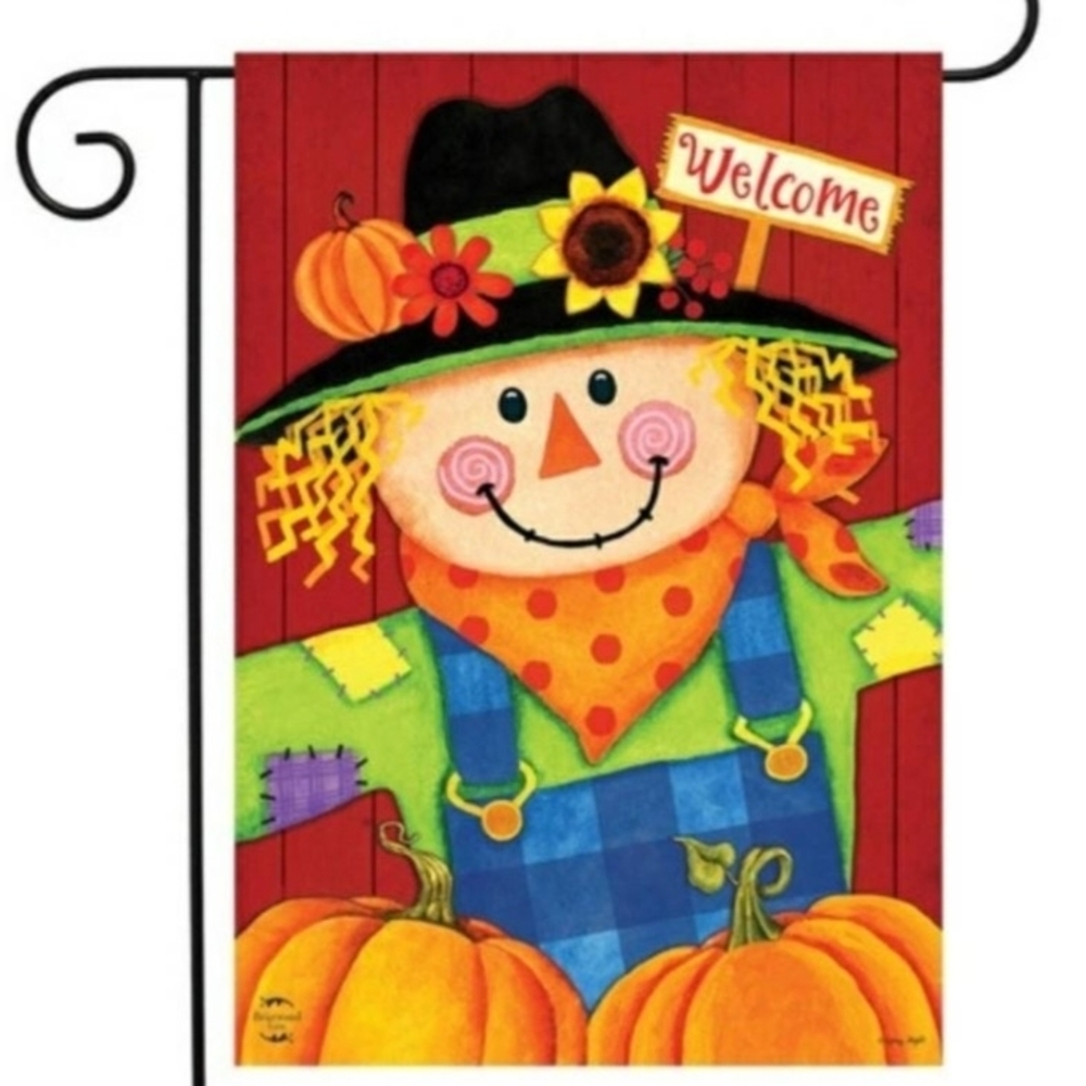 Fall Harvest Autumn Scarecrow Garden Flag - Multicolor